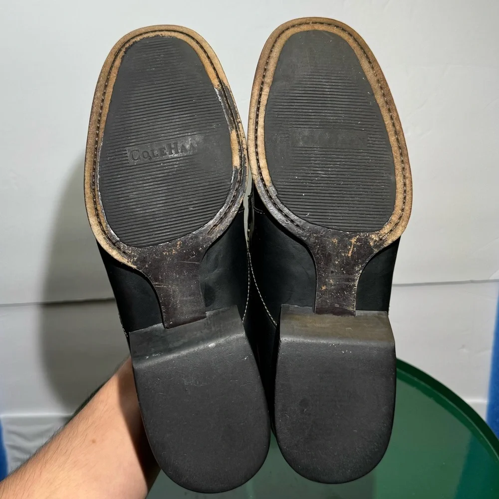 Cole Haan Country Black Leather Tasseled  Loafers 9.5M  C01943‎